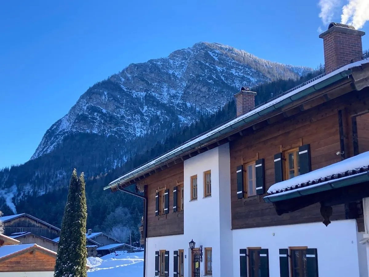 Traumhafte Wohnung Im Chiemgau Schneizlreuth Apartment